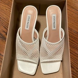Steve Madden white heels size 8. Brand new!